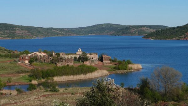 Lac du Salagou